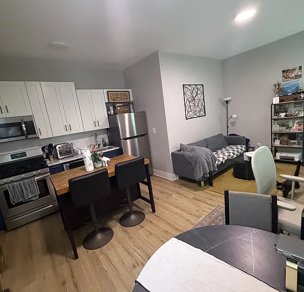 4948 Walnut St #1 — Photo 4