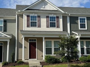 1041 Myers Point Dr, Morrisville, NC 27560