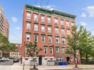 72 Garden St #1R, Hoboken, NJ 07030