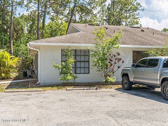 4th image of 1970 Agora Cir SE
