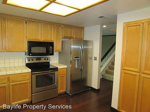 5th image of 22 Cherryton Ln