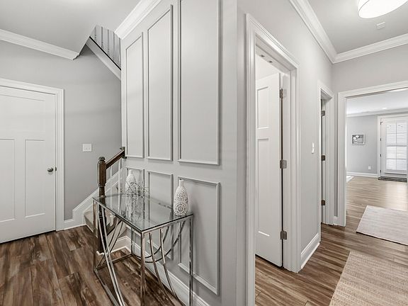 3rd image of 2221 Patchen Lake Ln
