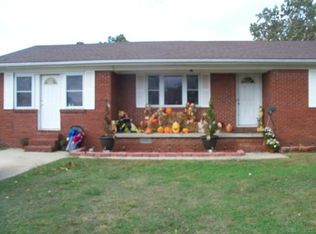 1402 Basil St, Corning, AR 72422