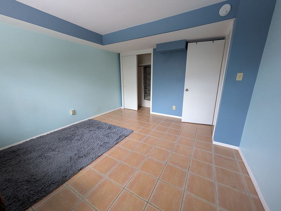 Room currently for rent