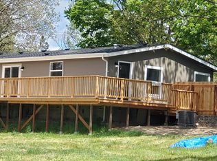 2766 Russell Rd, Merlin, OR 97532