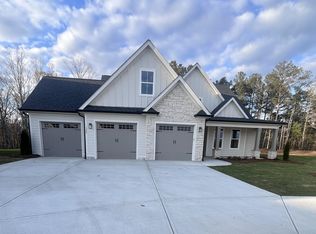 1220 Legend Dr, Greensboro, GA 30642