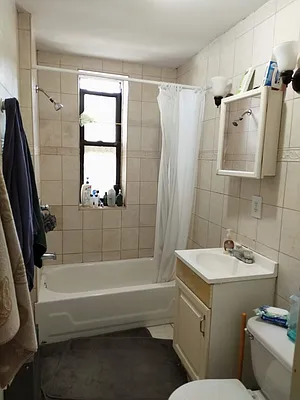 Rented by EXR | media 13