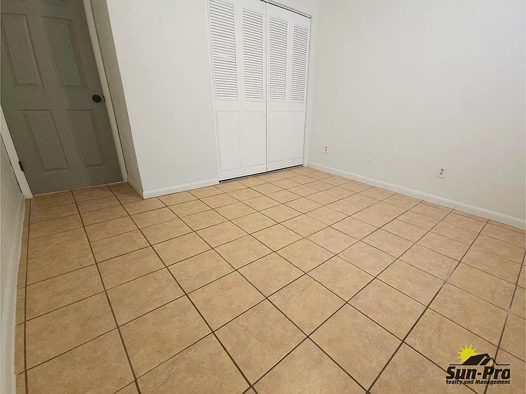 715 Georgia St #1 — Photo 15