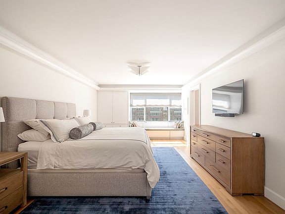 5th image of 440 E 56th St #9BC
