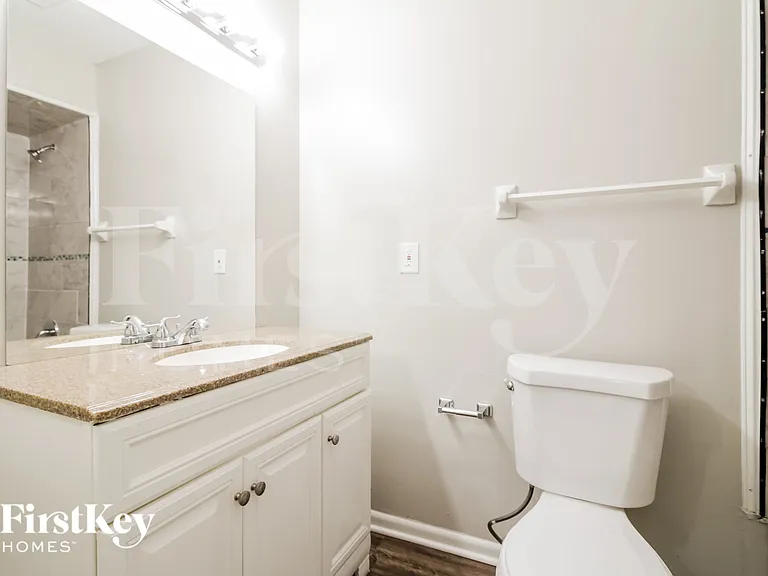 7742 Club Duclay Dr — Photo 14