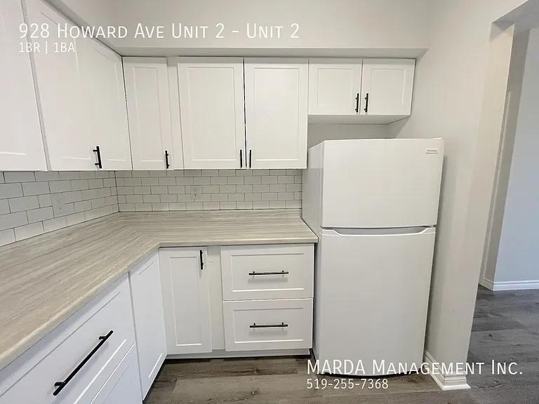 928 Howard Ave #2 — Photo 14