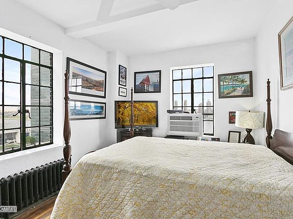 3rd image of 5 Tudor City Pl APT 1338