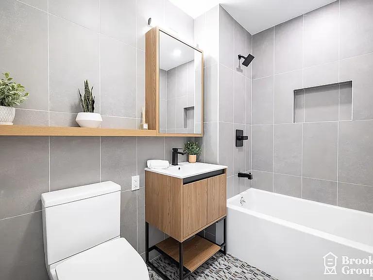 3009 Avenue I #4J — Photo 11