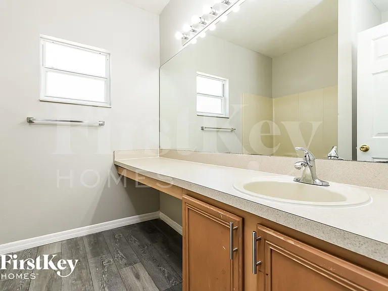 651 Cotulla Dr — Photo 11