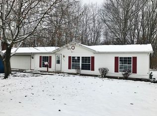 1624 N 11th St, Niles, MI 49120