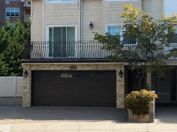 2314 215th Street, Bayside, NY 11360