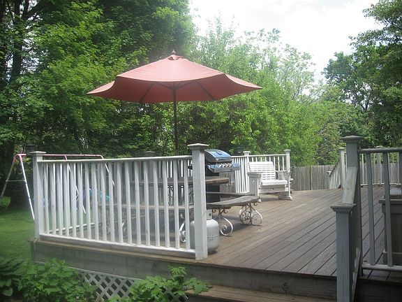 Back Yard & Deck