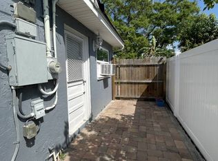 8609 Blossom Ave, Tampa, FL 33614