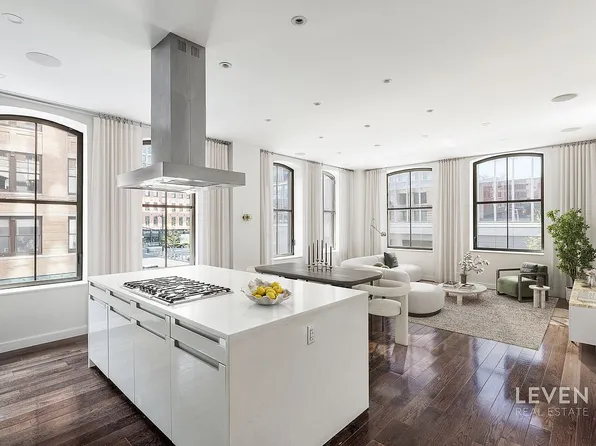 250 West St APT 2G, New York, NY 10013