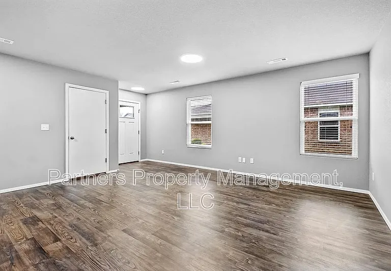 234 E Anabranch Ct #1 — Photo 9