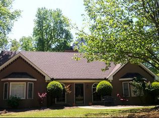 385 Sherwood Cir SE, Conyers, GA 30094