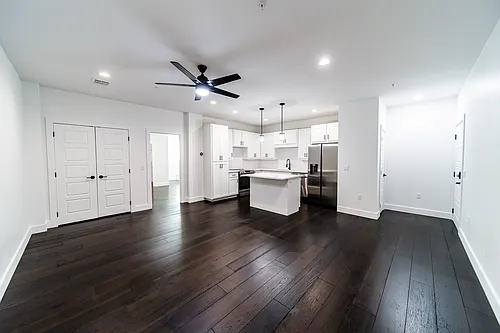 210 Tomlinson St #2 Photo 1