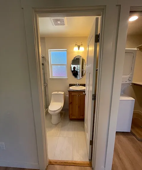 164 N Laurel St #2 — Photo 13