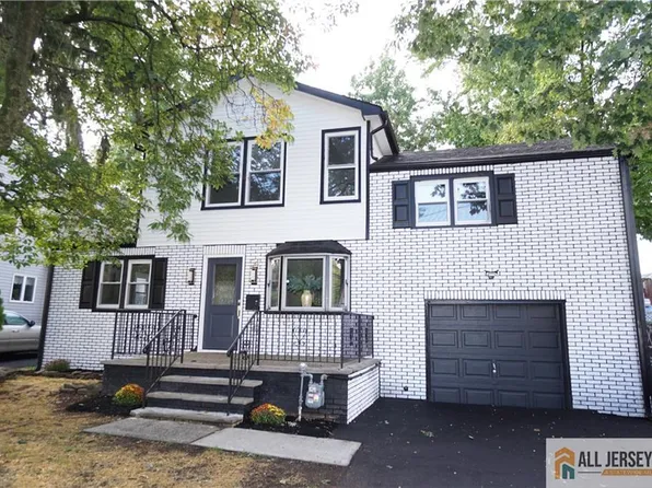 54 Montrose Ave, Colonia, NJ 07067