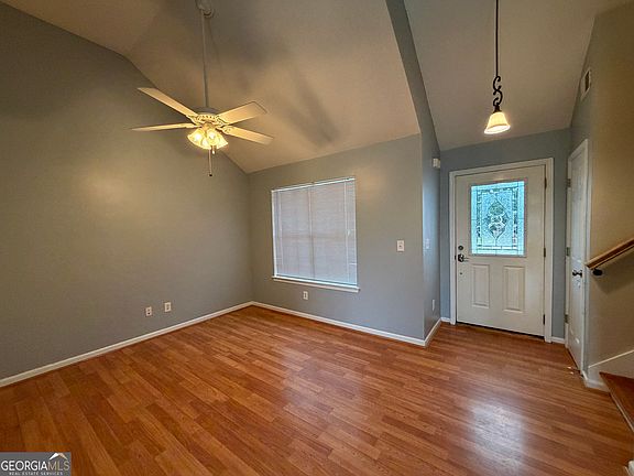 5th image of 829 Kendall Park Dr