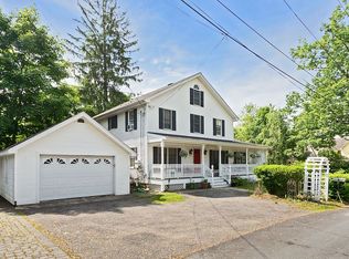6 Woodbine Ave, Greenwood Lake, NY 10925