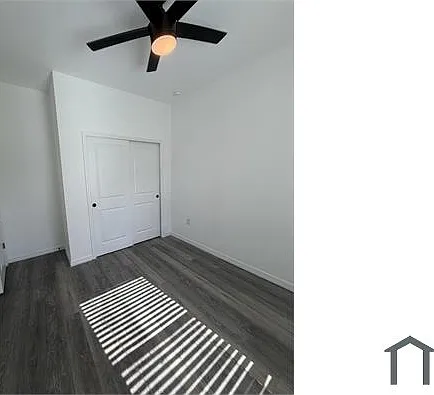 2122 Armour Rd — Photo 5