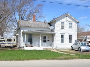 915 E Church St, Sandwich, IL 60548