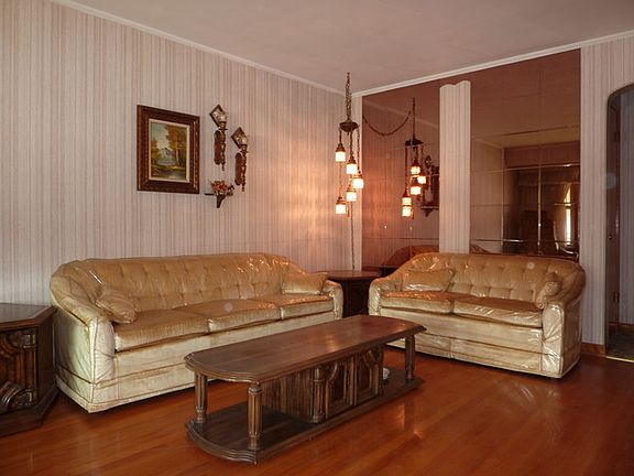 4th image of 10913 S Tripp Ave