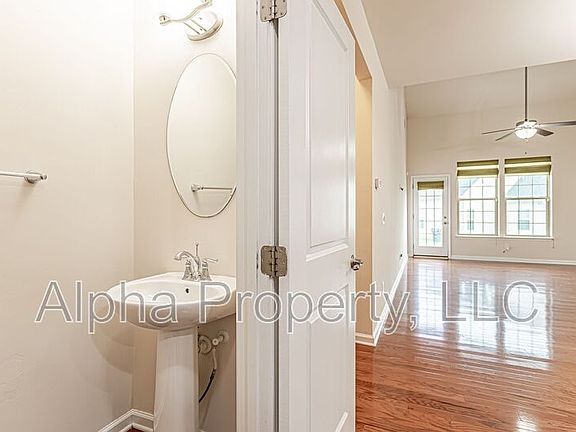 4th image of 106 Middleby Way