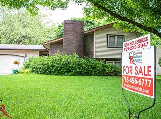 106 Wilson Cir, Wamego, KS 66547