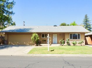 128 Russell Ave, Clovis, CA 93612