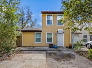 1922 SW 70th Ter, Gainesville, FL 32607