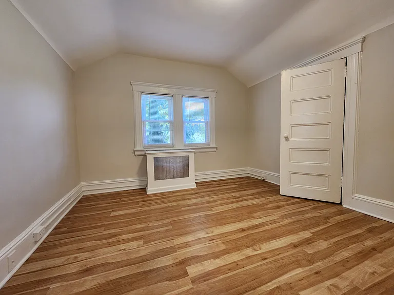 181 Forest St #3 — Photo 8