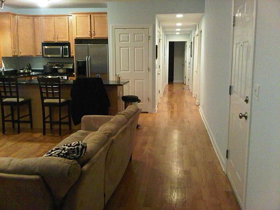 4th image of 4011 W Fullerton Ave Unit 3E