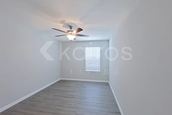 8704 SW 44th Ct — Photo 10