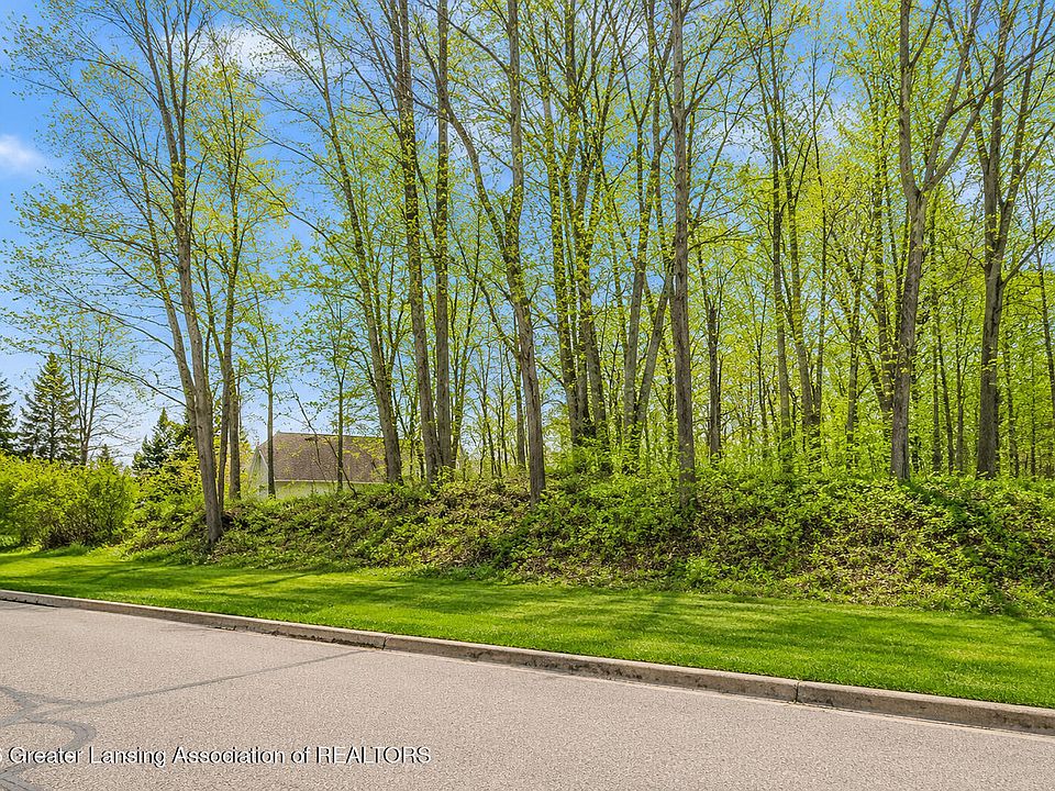 1st image of 6285 Heathfield Dr