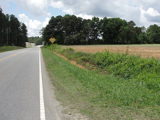 1st image of 4617 Us Highway 301
