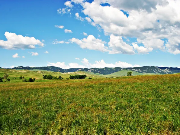 77 Sand Creek Ranch Rd, Buffalo, WY 82834