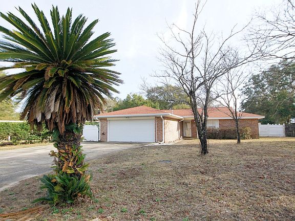 3rd image of 110 McEwen Dr