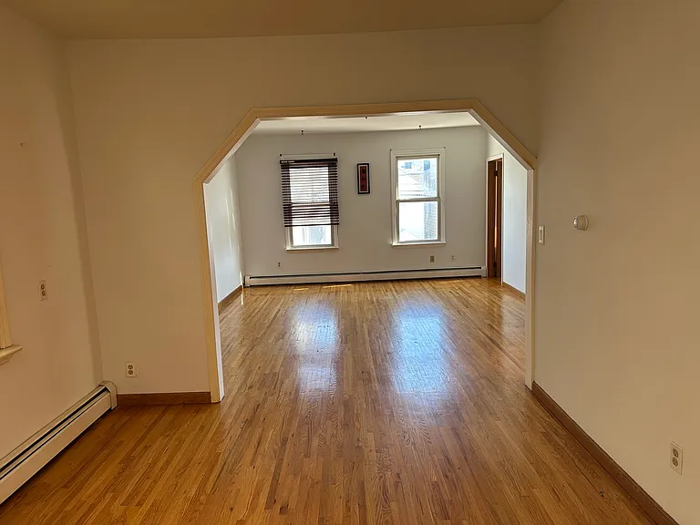 404 N 3rd St #2 — Photo 5