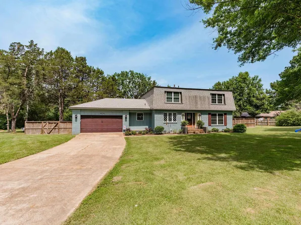 1828 Westgate Cir, Heber Springs, AR 72543