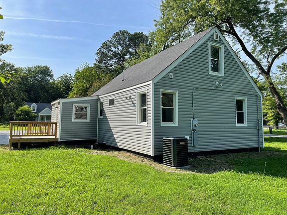 5th image of 5800 Brighton Rd