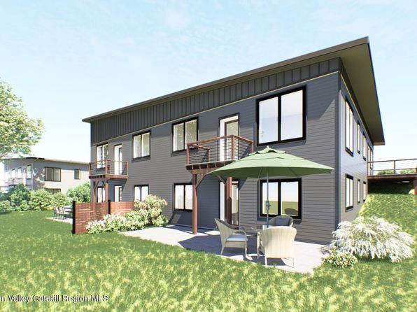 8 Cooper Street UNIT B, New Paltz, NY 12561