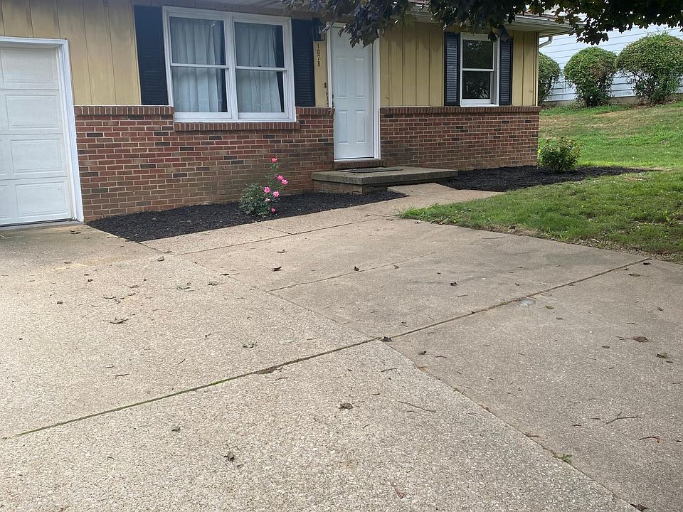 1st image of 1076 Allen Dr #1078