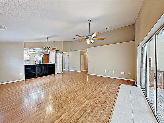 2nd image of 803 Virginia Ave